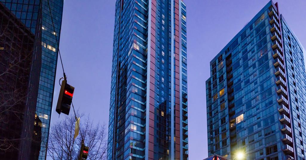 Waterton acquires 344-unit high-rise apartment community in Seattle