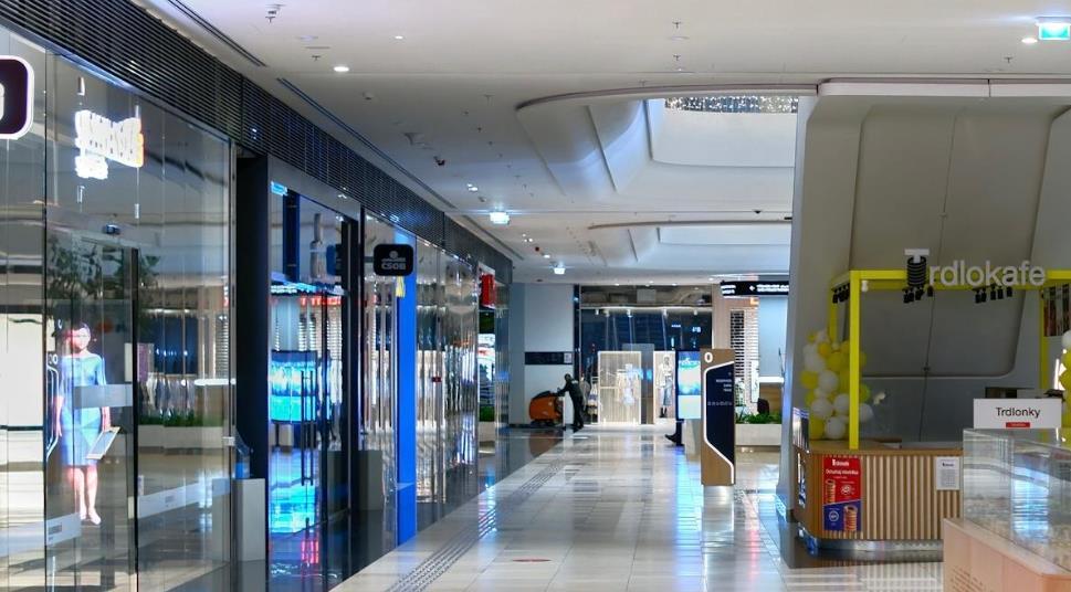 CalPERS-backed First Washington buys Bellevue shopping centre from LACERA