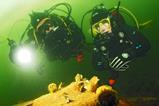 Oyster farming - Photo: Rebalance Earth | Oyster Heaven