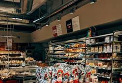 Grocery store Credit Pexels