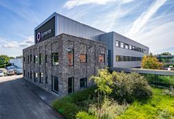 Life Science NL 1_Credit Top-Shot