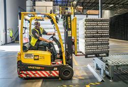 Warehouse Credit Pexels