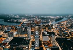 Hartford, Connecticut - balazs-busznyak-unsplash