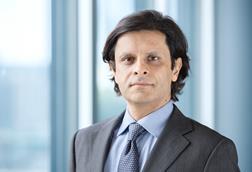 Shamez Alibhai headshot