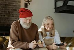 Senior living Credit Pexels