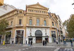 Exterior Cine Comedia_Stoneweg