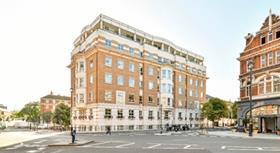 Office building at 10 Ebury Bridge Road London