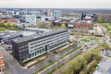 Kantoor--en-laboratoriumgebouw-SL-Plaza-op-Leiden-Bio-Science-Park--1