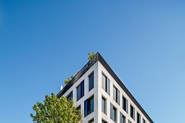 Metropolitan office building in Germany