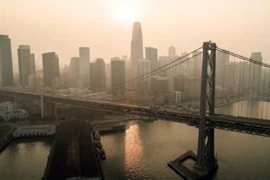 San Francisco bridge fog pollution