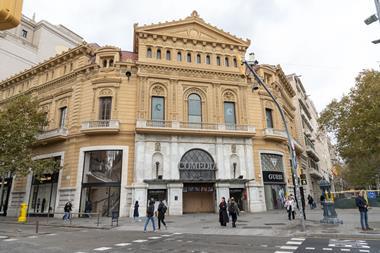 Exterior Cine Comedia_Stoneweg