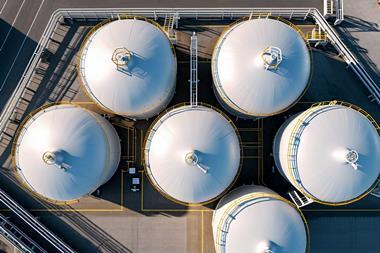 Bulk liquid and gas storage