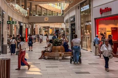 Shopping mall