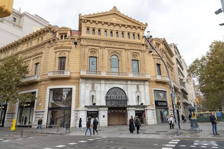 Exterior Cine Comedia_Stoneweg