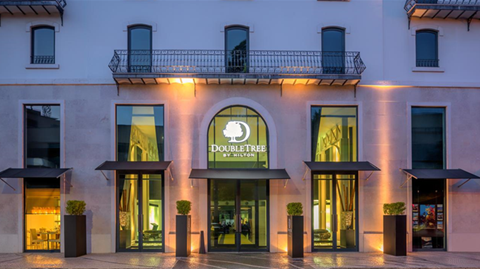 Commerz Real acquired the DoubleTree by Hilton Lisbon, Fontana Park, in May