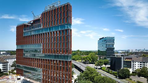Eclipse tower