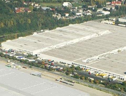 m7 acquires 184 000m2 logsitics warehouse in unna germany