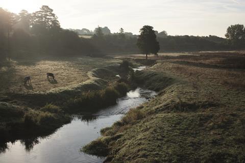Small river - Photo: Ben Molyneux, Dreamstime