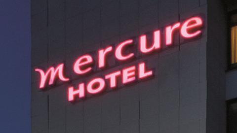 Mercure insignia