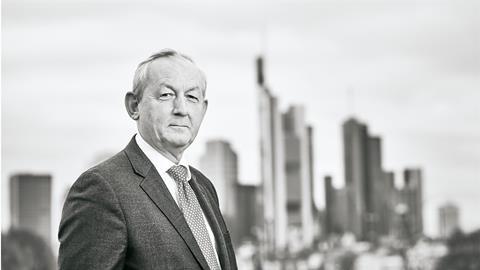Douglas Edwards