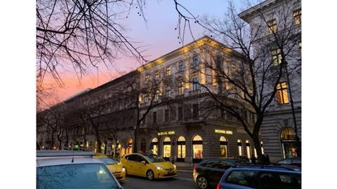 AEW Budapest deal