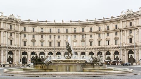 Exedra hotel in Rome