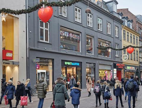 cbre gi has completed the acquisition of vimmelskaftet 39 41
