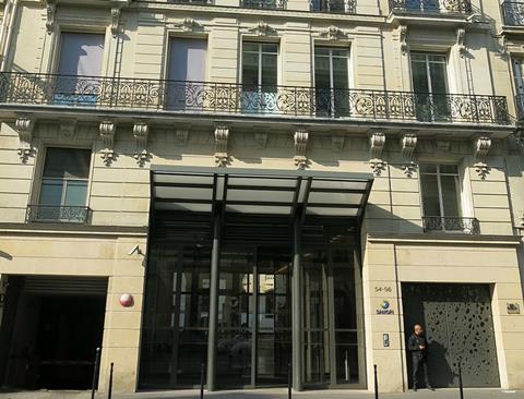 rue de la botie 54 56