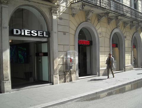 aew acquires high street store in rome