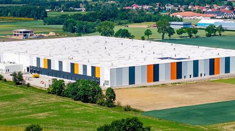 the-low-emission-warehouse