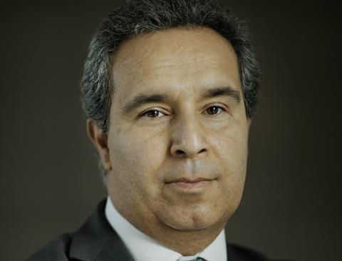 thierry larroque cfo coo france2