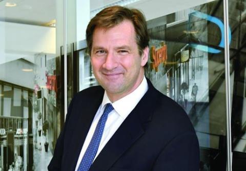 jaap tonckens cfo of unibail rodamco