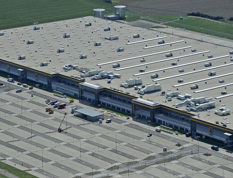 panattoni s bts warehouse for amazon in poznan