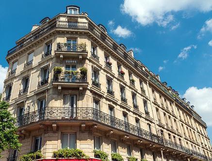 paris residential building rs