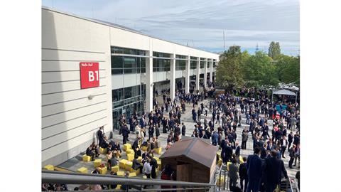 Delegates take a break to network on the first day of Expo Real